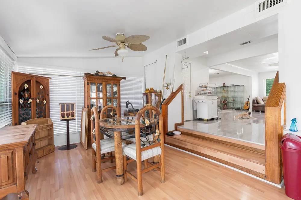 2546 Havenhurst Street Farmers Branch, TX 75234