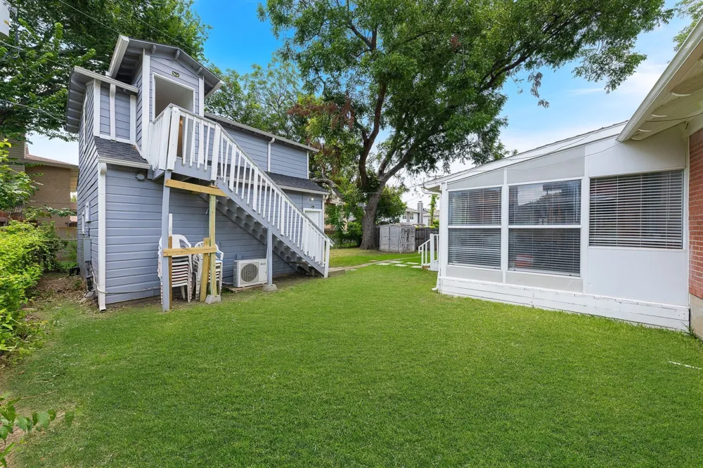 2546 Havenhurst Street Farmers Branch, TX 75234