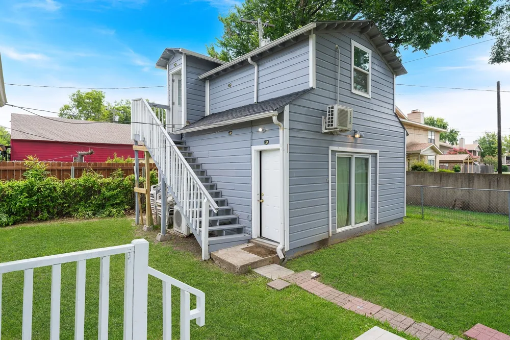 2546 Havenhurst Street Farmers Branch, TX 75234