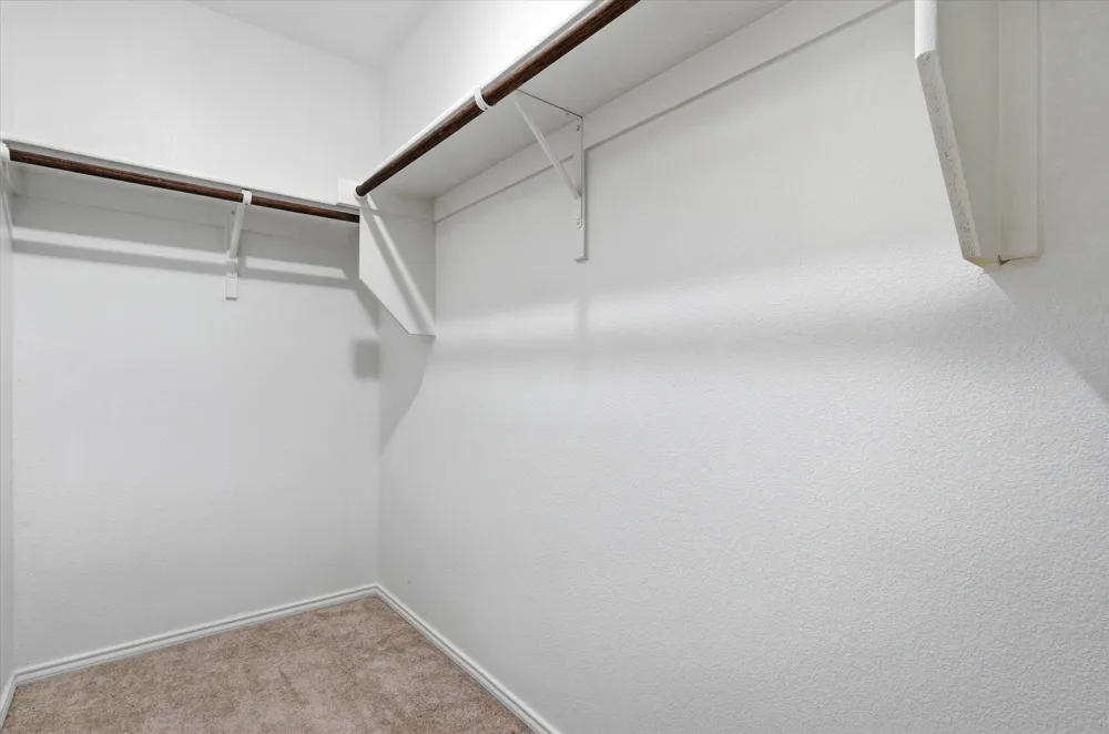 2003 Ava Drive Ennis, TX 75119
