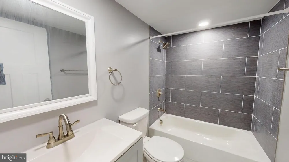 3301 CEDARHURST ROAD Baltimore, MD 21214