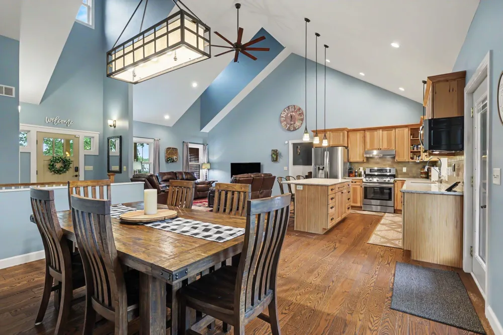 8272 Division Drive Battle Creek, MI 49014