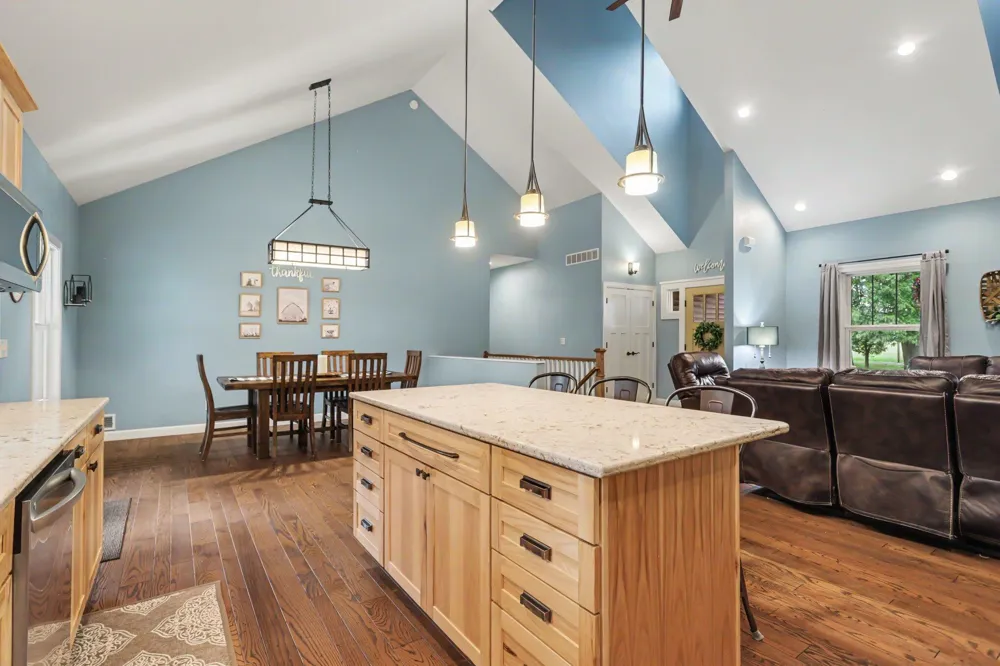 8272 Division Drive Battle Creek, MI 49014