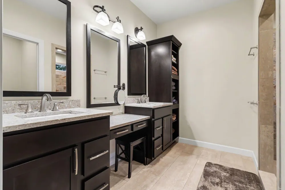 8272 Division Drive Battle Creek, MI 49014