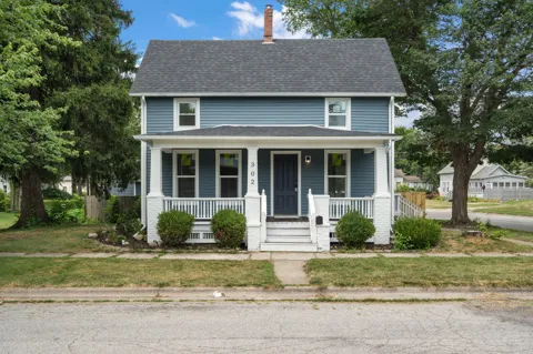 302 G STREET