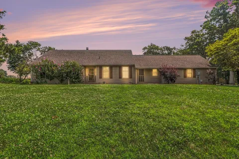 11 Sager Road