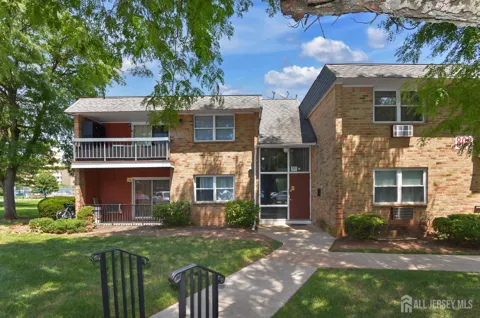 808 Eves Drive #1A