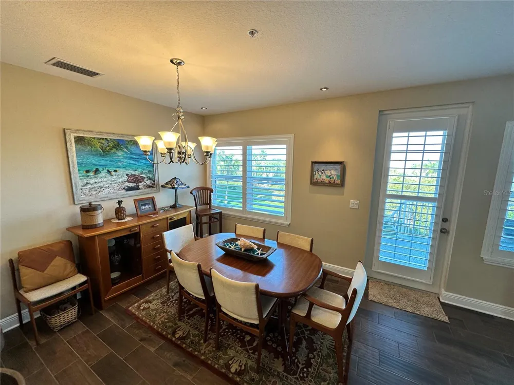 7740 34TH AVE W #202 Bradenton, FL 34209