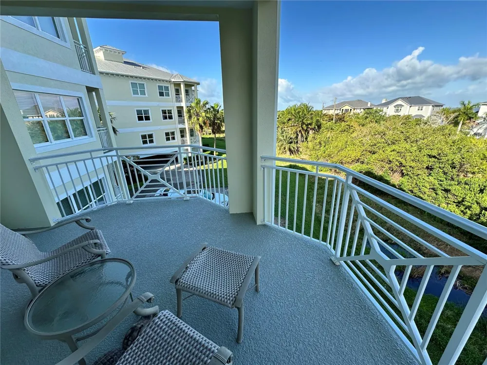 7740 34TH AVE W #202 Bradenton, FL 34209