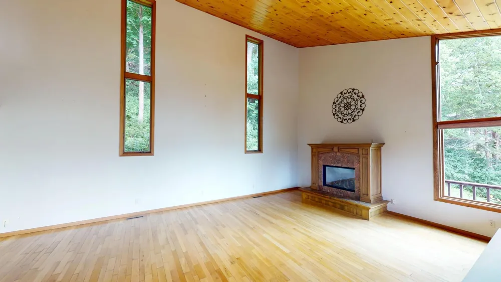 24812 2nd Street Trempealeau, WI 54661