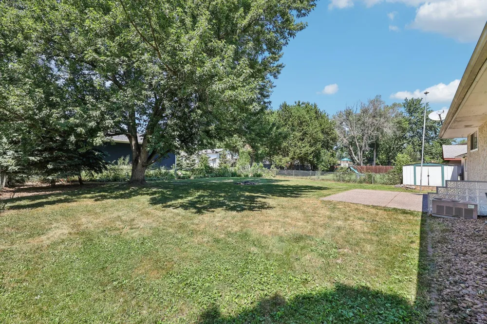 5563 Main Avenue NE Albertville, MN 55301