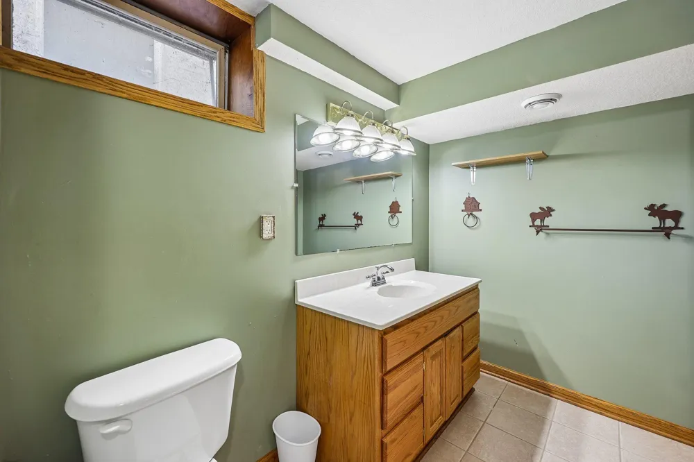 5563 Main Avenue NE Albertville, MN 55301