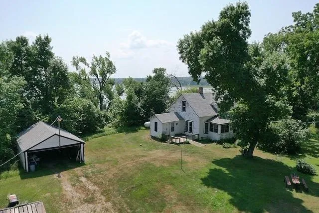 40328 Long Lake Road Richville, MN 56576
