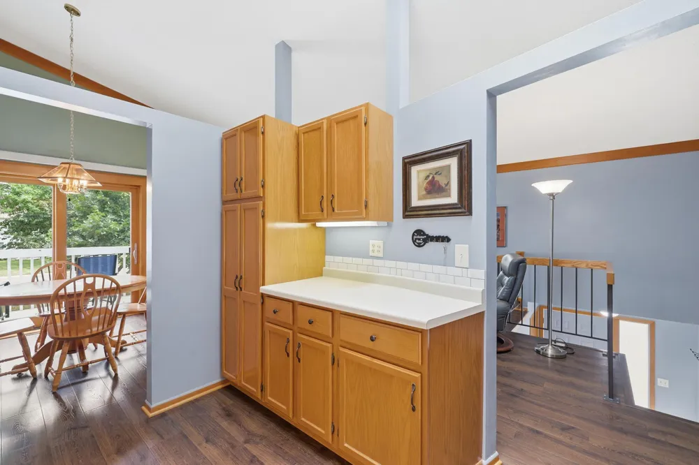 3632 Gershwin Lane Oakdale, MN 55128