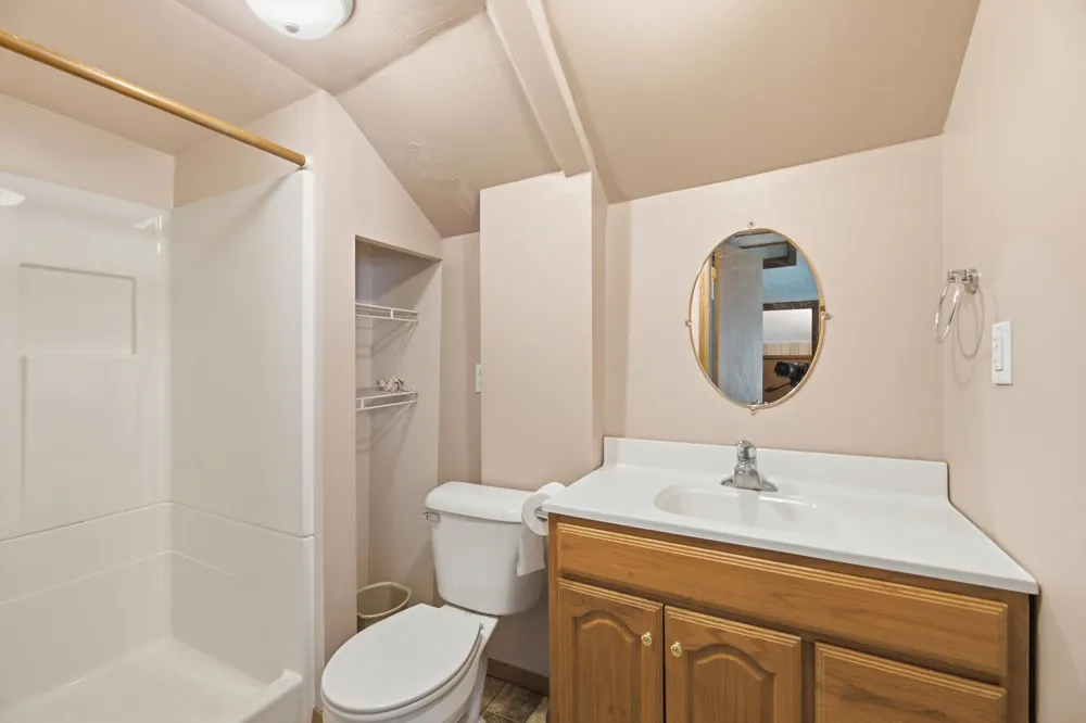 37 Hill Street Fountain City, WI 54629