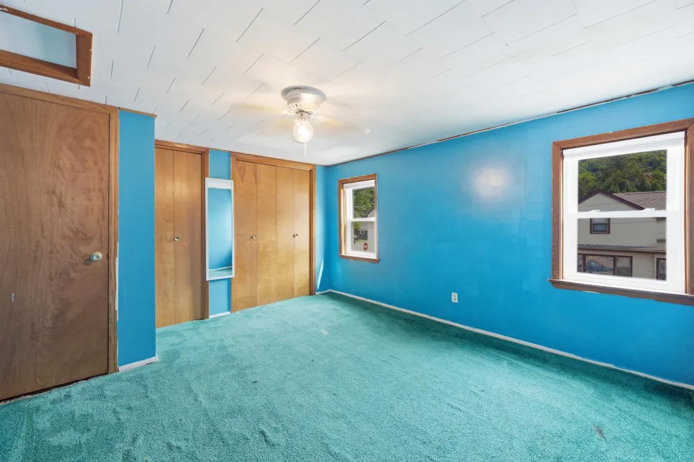 37 Hill Street Fountain City, WI 54629