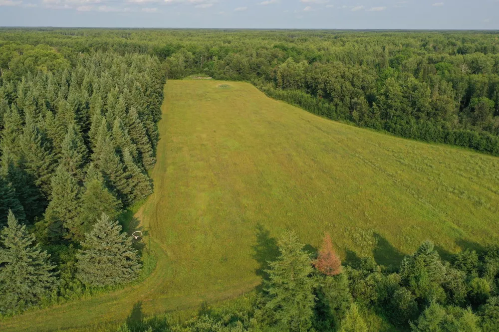 1159 HWY 83/Overton Rd. Meadowlands, MN 55765