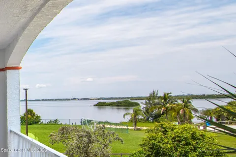 8924 Puerto Del Rio Drive #9303