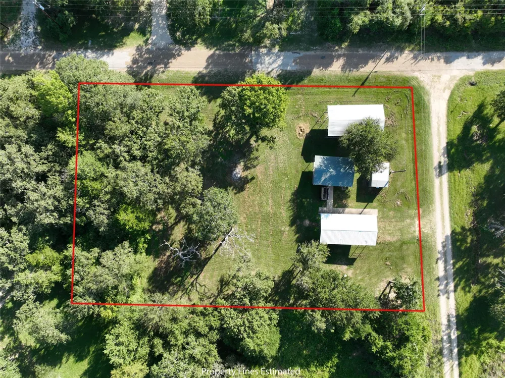 1425 Big Berry Road Somerville, TX 77879