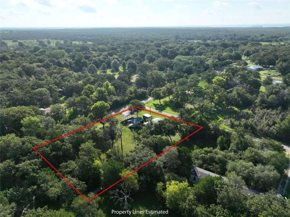 1425 Big Berry Road Somerville, TX 77879