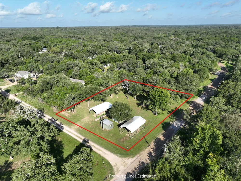1425 Big Berry Road Somerville, TX 77879