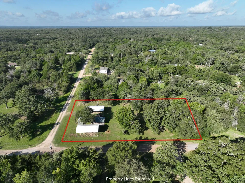 1425 Big Berry Road Somerville, TX 77879