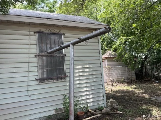 118 Cant Stop San Antonio, TX 78202