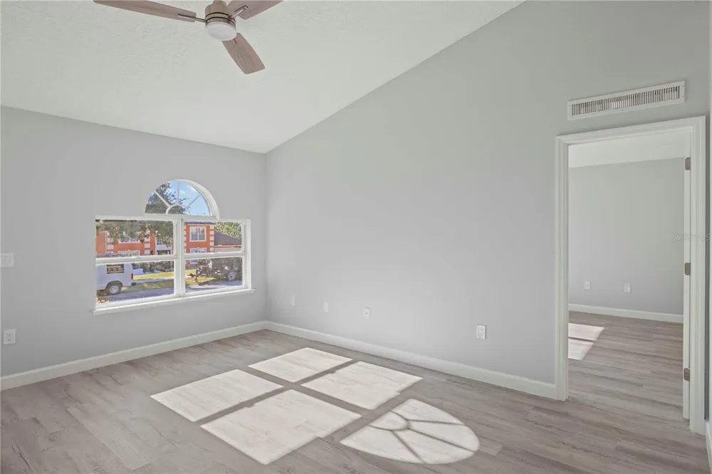 941 JAYHIL DRIVE Minneola, FL 34715