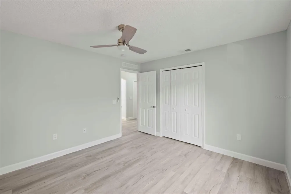 941 JAYHIL DRIVE Minneola, FL 34715