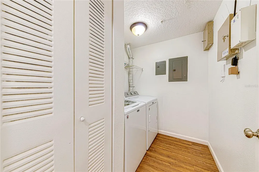 5500 METROWEST BOULEVARD #14-203 Orlando, FL 32811