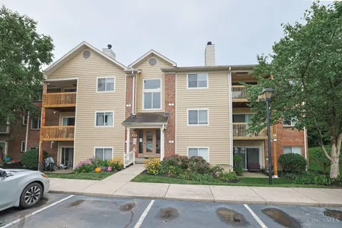 979 Cedar Ridge Drive #11