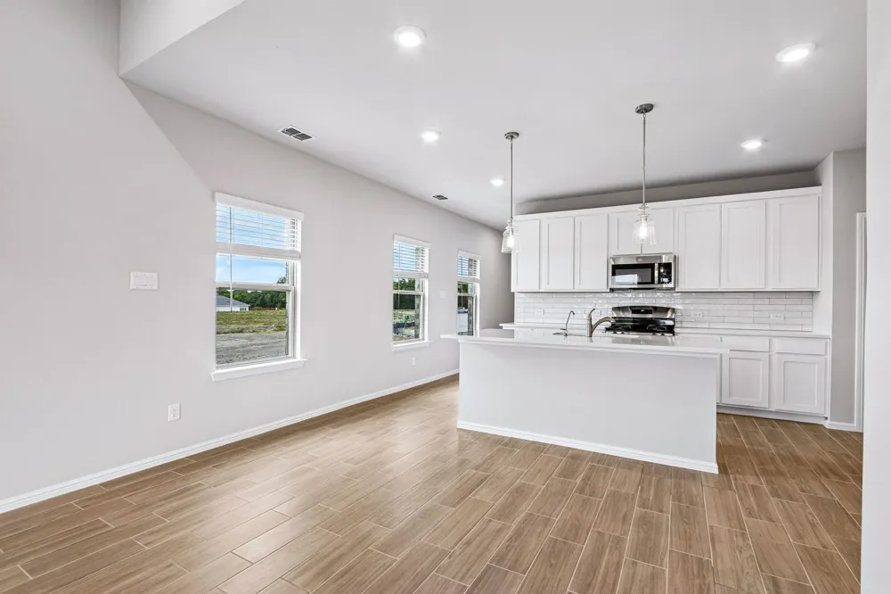 1295 Wild Cherry Way Van Alstyne, TX 75495