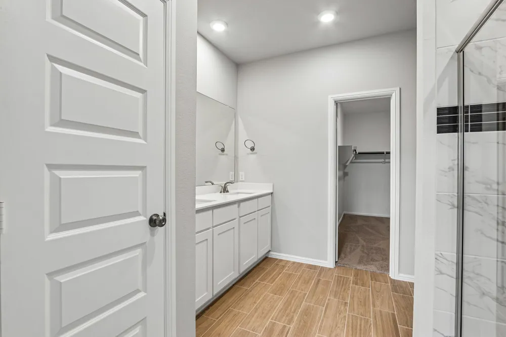 1295 Wild Cherry Way Van Alstyne, TX 75495