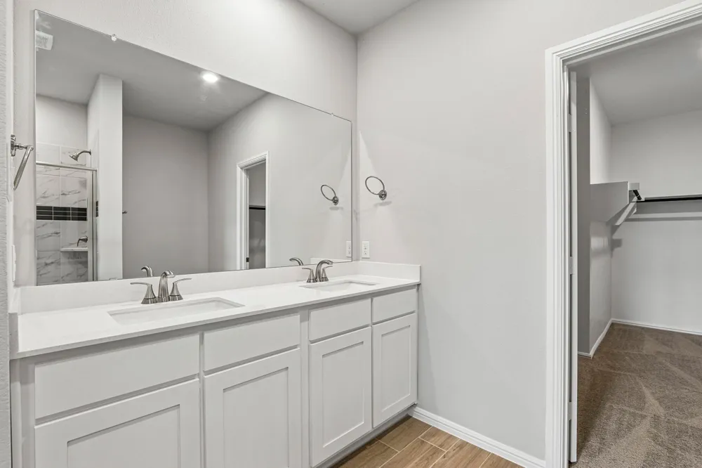 1295 Wild Cherry Way Van Alstyne, TX 75495