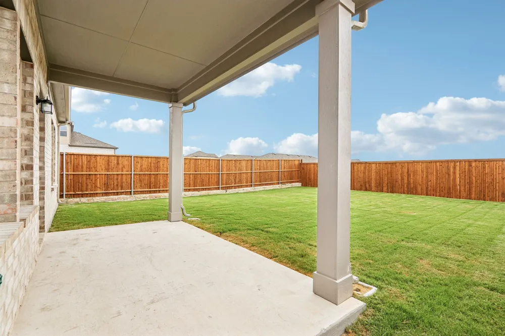 1295 Wild Cherry Way Van Alstyne, TX 75495