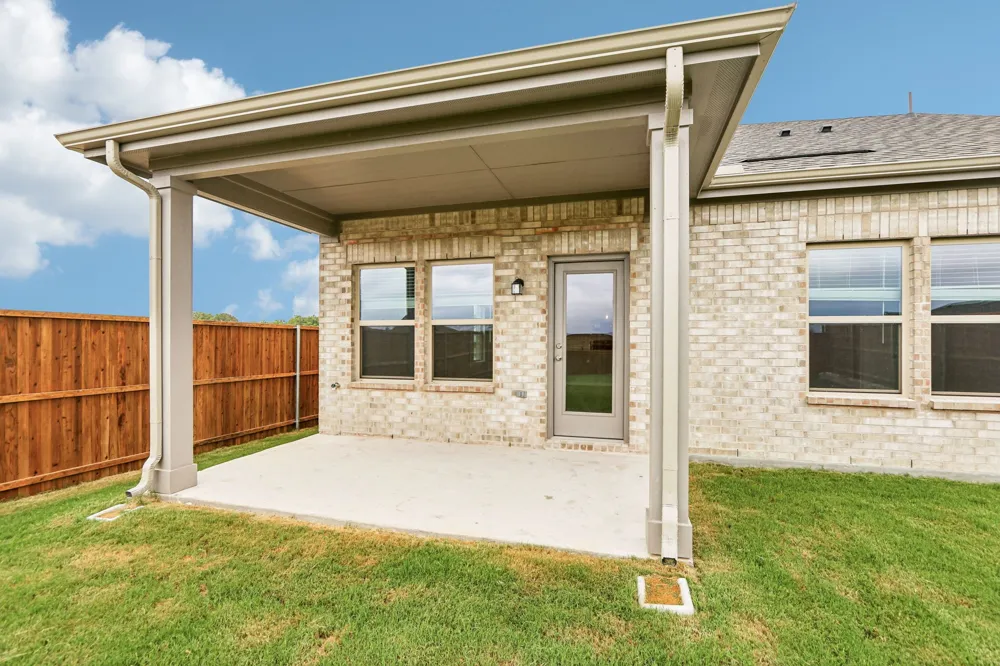 1295 Wild Cherry Way Van Alstyne, TX 75495