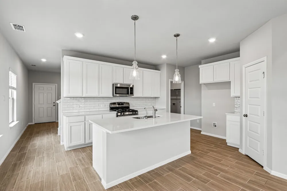 1295 Wild Cherry Way Van Alstyne, TX 75495