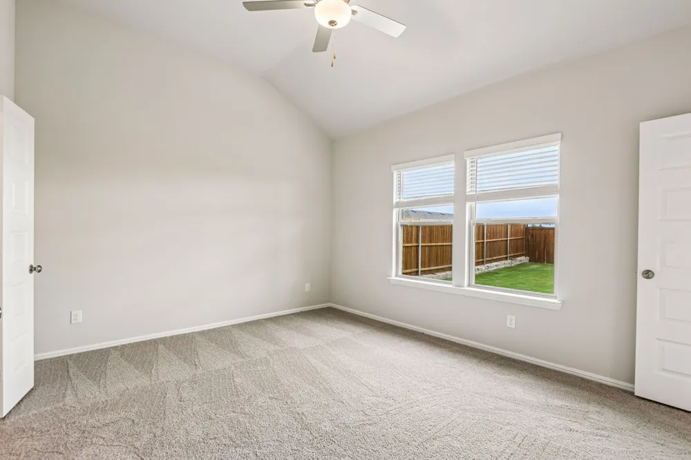 1295 Wild Cherry Way Van Alstyne, TX 75495