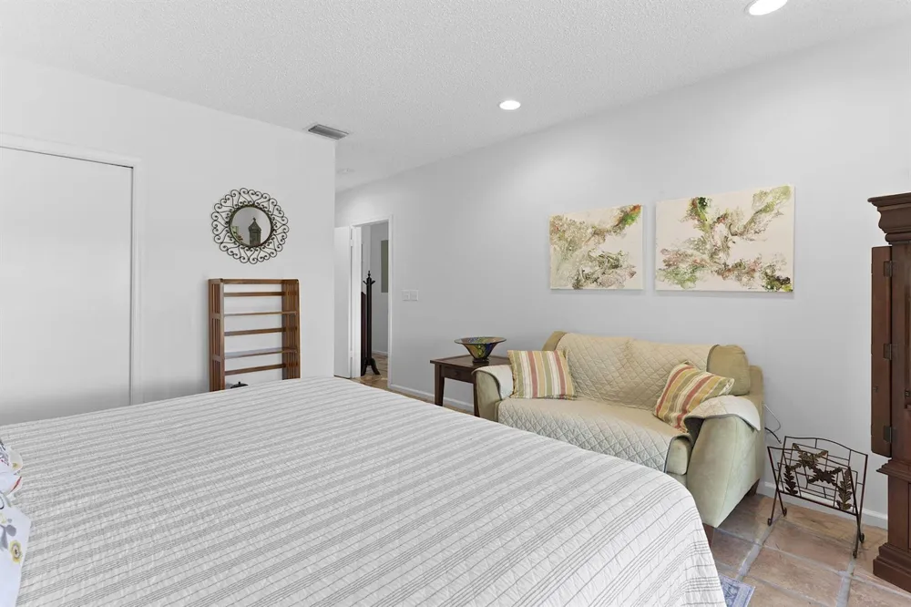 13334 Polo Club Road #317 Wellington, FL 33414