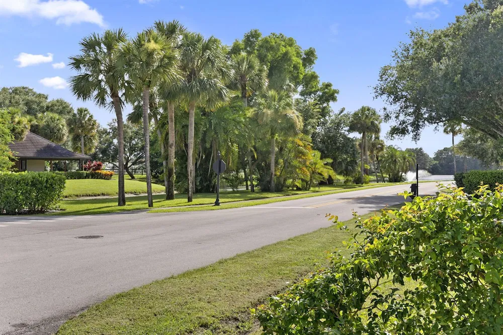 13334 Polo Club Road #317 Wellington, FL 33414
