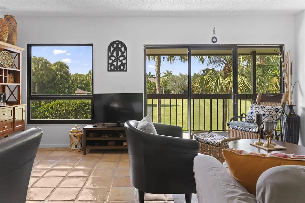 13334 Polo Club Road #317 Wellington, FL 33414