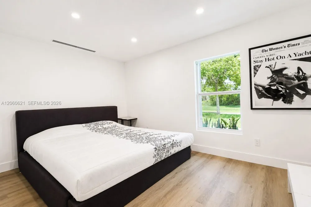 2416 NE 19th Ter Wilton Manors, FL 33305