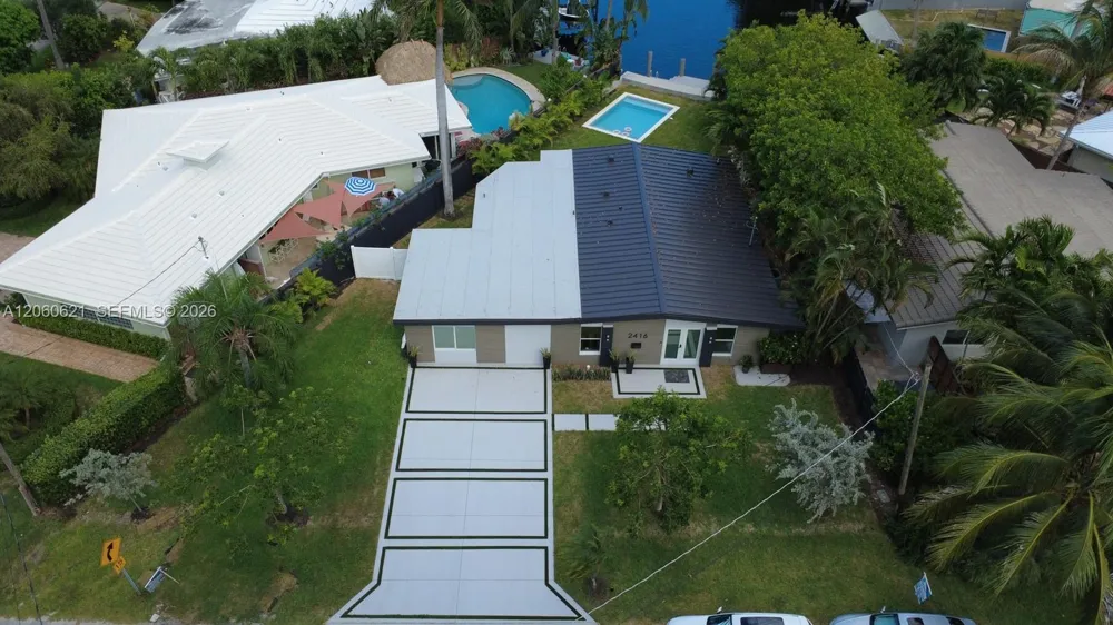 2416 NE 19th Ter Wilton Manors, FL 33305