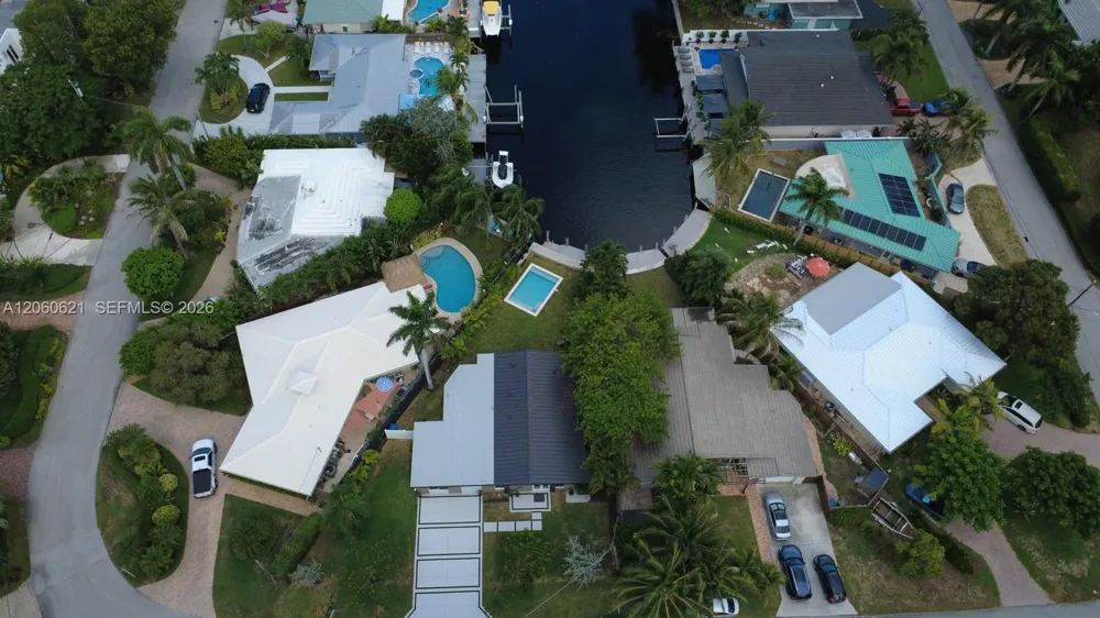 2416 NE 19th Ter Wilton Manors, FL 33305