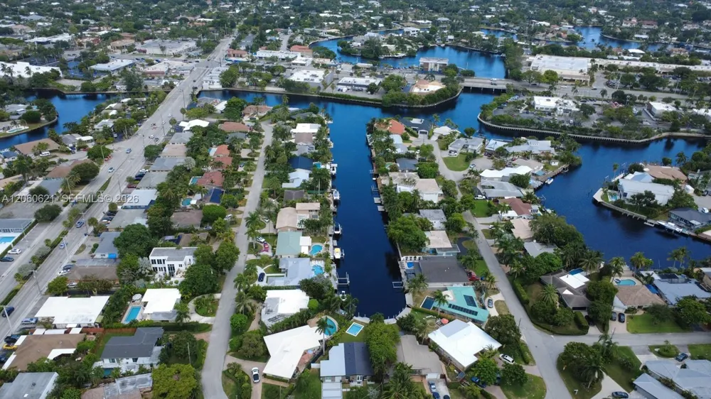2416 NE 19th Ter Wilton Manors, FL 33305