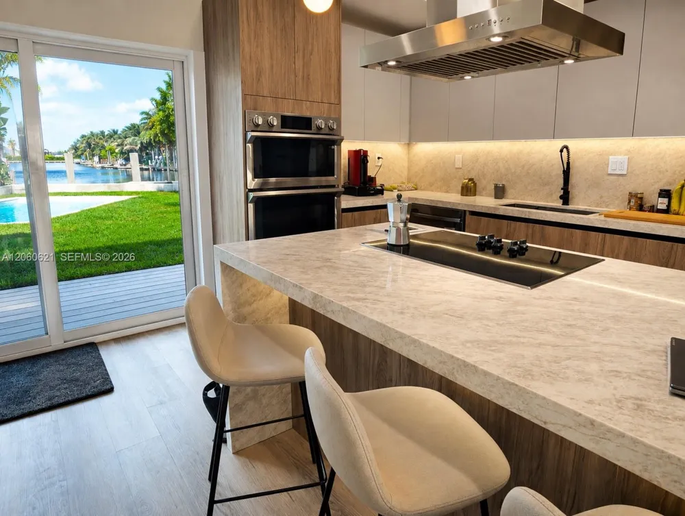 2416 NE 19th Ter Wilton Manors, FL 33305