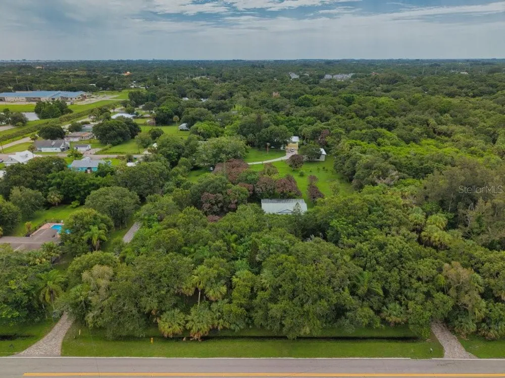 2108 OKEECHOBEE ROAD Fort Pierce, FL 34950