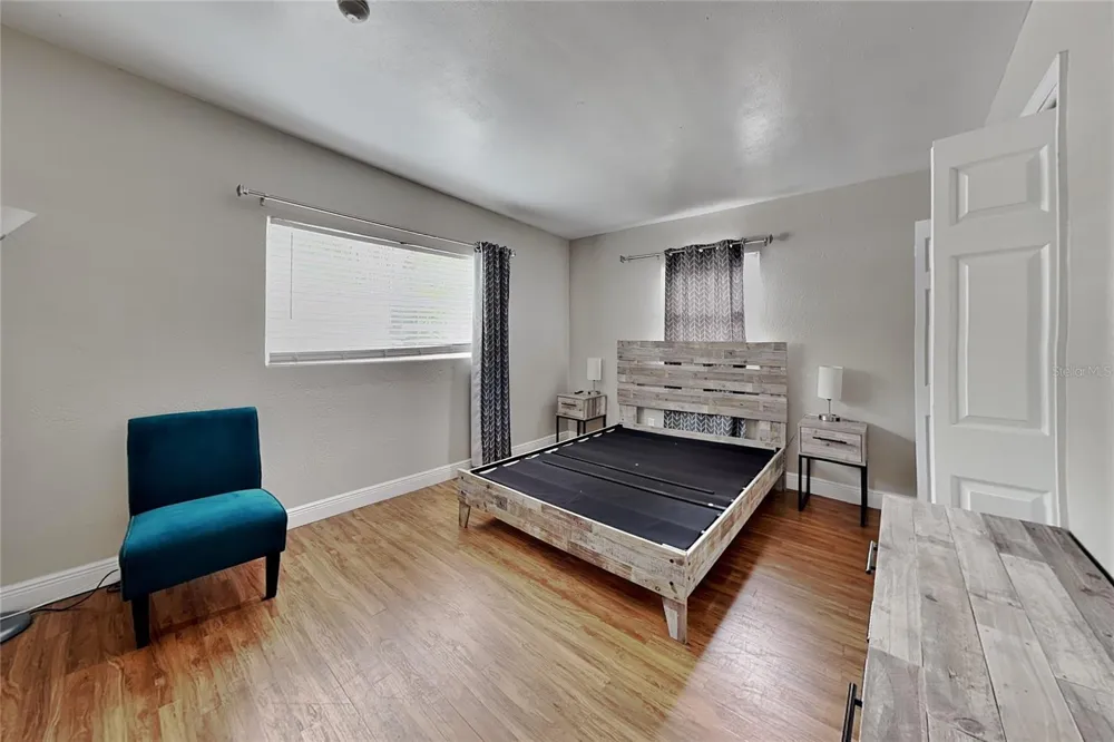 313 S LAWSONA BOULEVARD Orlando, FL 32801