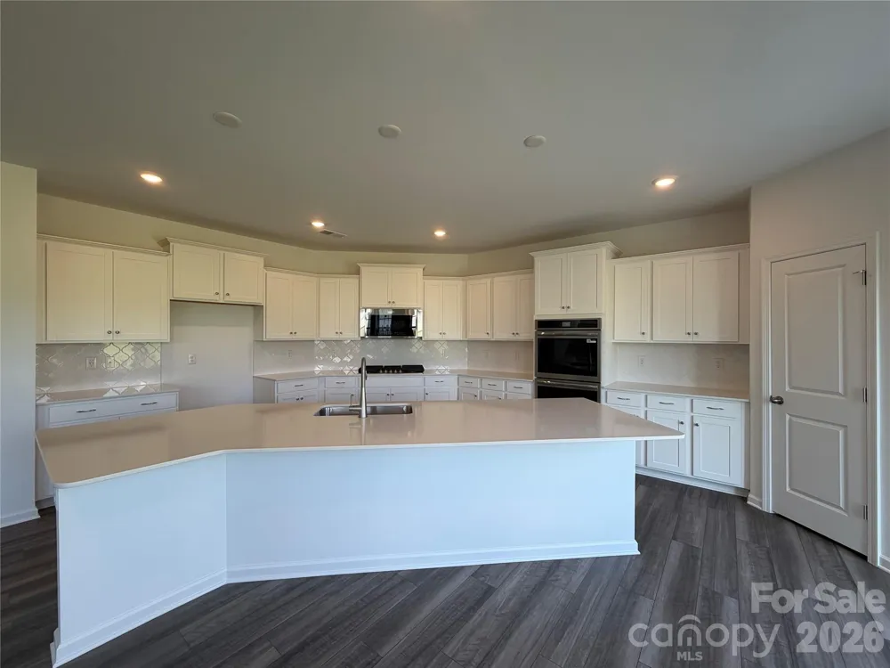 2081 Morning Gold Drive Maiden, NC 28650