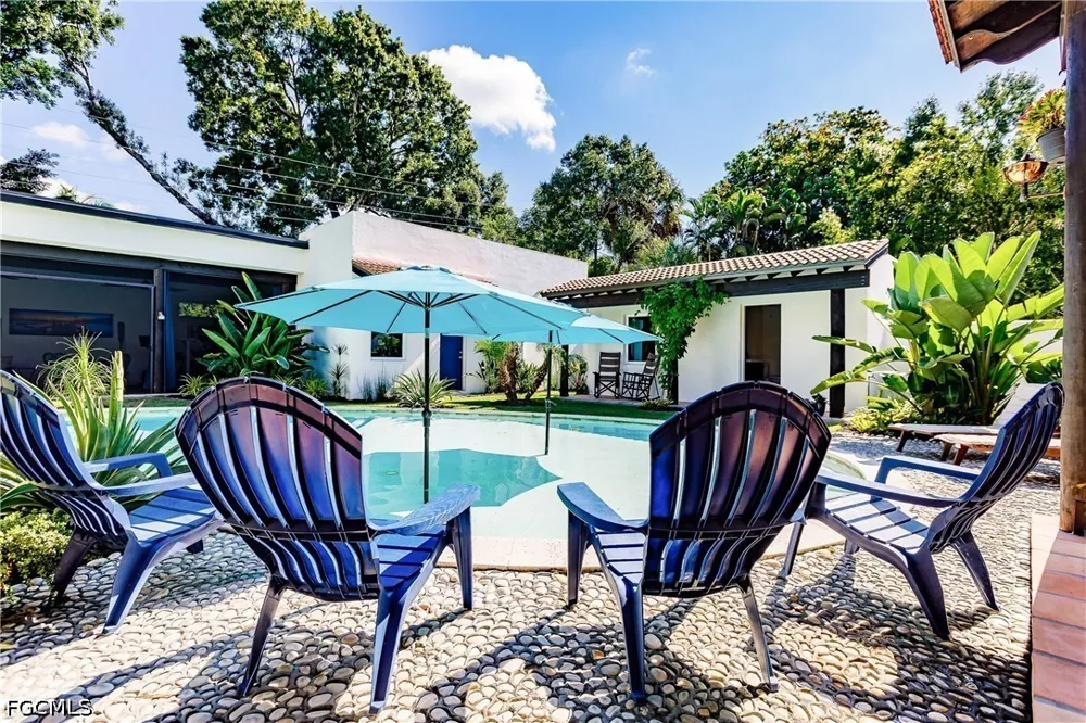 Caloosa Drive Fort Myers, FL 33901